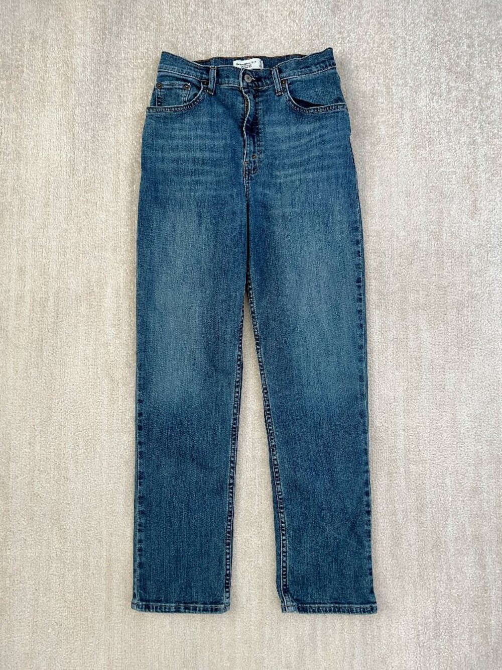 Abercrombie & Fitch Curve Love 90s Straight Leg Ultra High Rise Blue Jeans 27/4